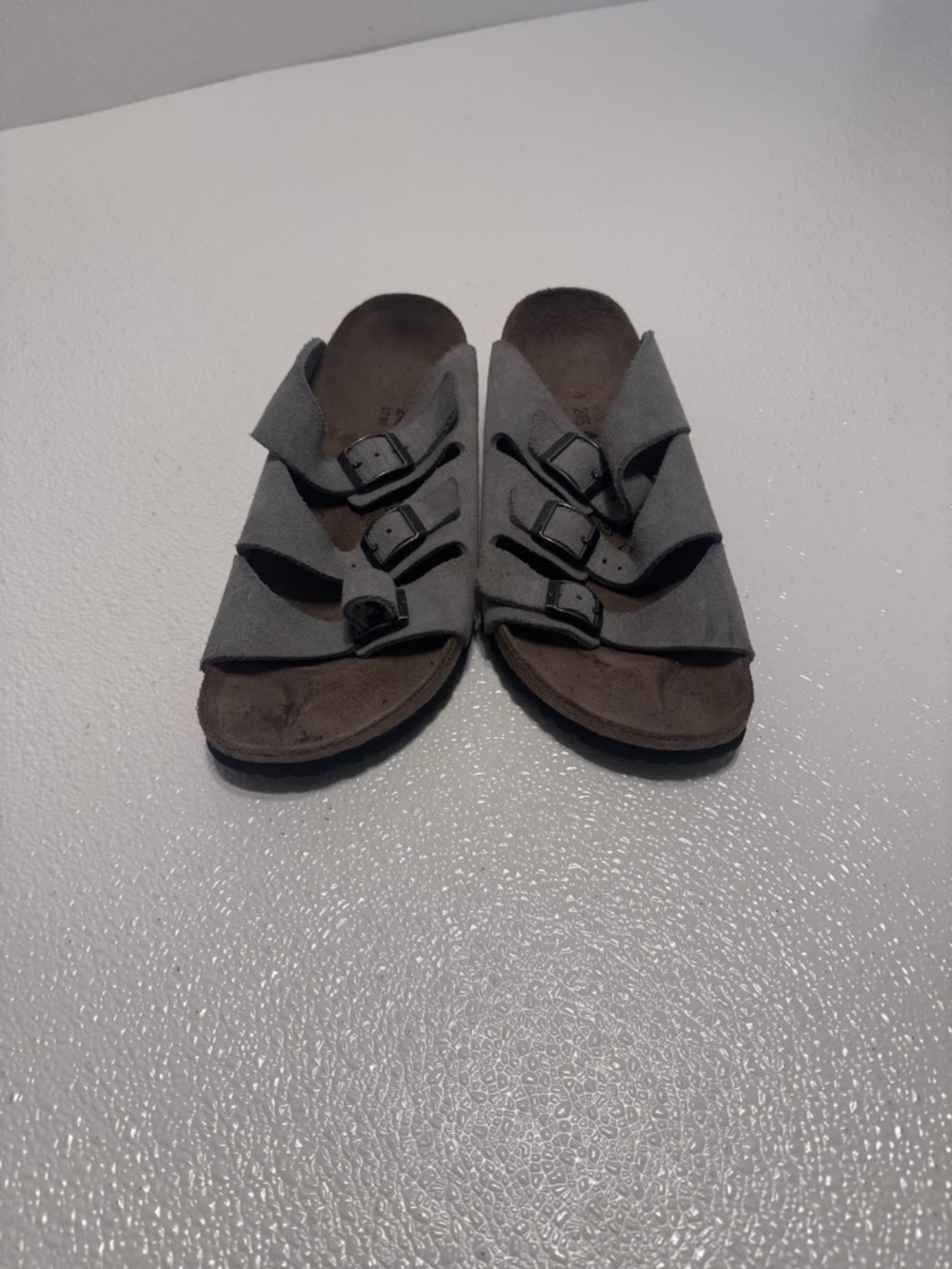 Birki's by Birkenstock Size 38 245 L7 M5 Solid Gray Suede Sandals w/Buckles